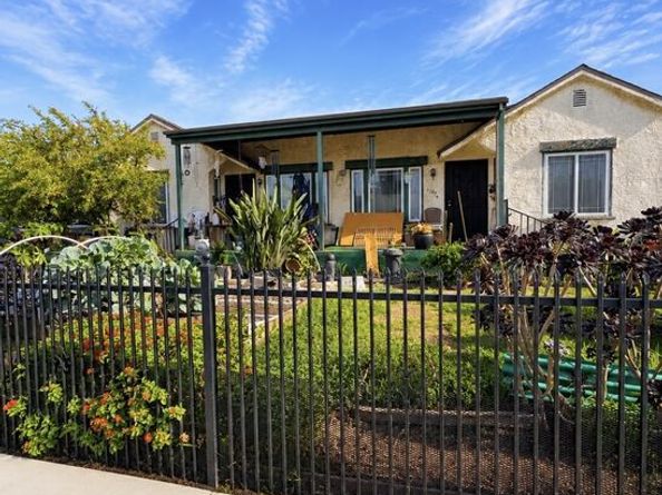 1160 W 101st Street, Los Angeles CA 90044