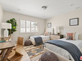 2912 Montana Avenue 3, Santa Monica CA 90403