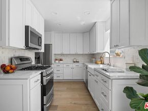 2912 Montana Avenue 3, Santa Monica CA 90403