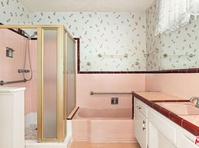 5924 Wooster Avenue, Los Angeles CA 90056