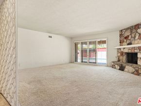 5924 Wooster Avenue, Los Angeles CA 90056