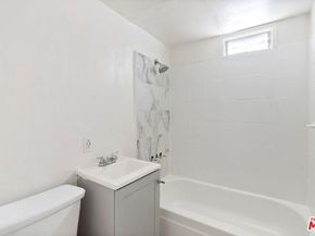 9234 Graham Avenue, Los Angeles CA 90002
