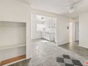 9234 Graham Avenue, Los Angeles CA 90002