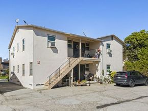 5312 Vantage Avenue, Valley Village CA 91607