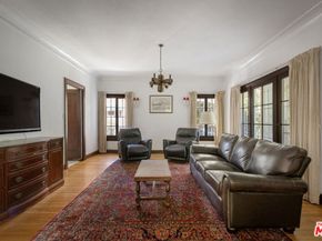 2007 N Hobart Boulevard, Los Angeles CA 90027