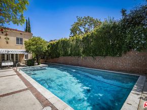 2007 N Hobart Boulevard, Los Angeles CA 90027