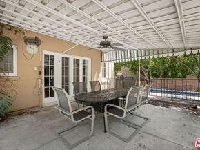 2007 N Hobart Boulevard, Los Angeles CA 90027