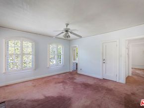 2007 N Hobart Boulevard, Los Angeles CA 90027