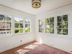 2007 N Hobart Boulevard, Los Angeles CA 90027