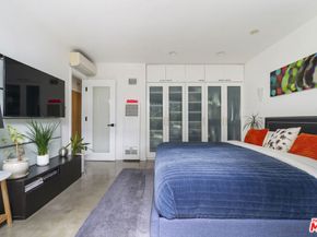 1145 Larrabee Street 9, West Hollywood CA 90069