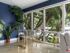 1145 Larrabee Street 9, West Hollywood CA 90069