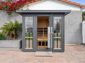4483 Saratoga, San Diego CA 92107