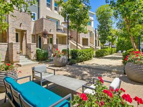 6074 Colt Pl 104, Carlsbad CA 92009