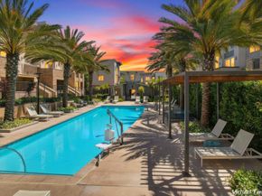 6074 Colt Pl 104, Carlsbad CA 92009