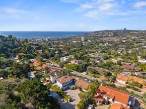 7753 Via Capri, La Jolla CA 92037