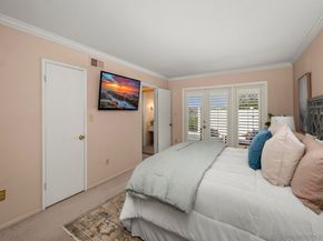 7753 Via Capri, La Jolla CA 92037