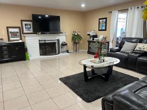 1362 N Elm St, Escondido CA 92026