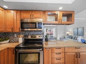 5430 Linda Vista 7, San Diego CA 92110