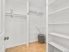 5117 Renaissance Ave D, San Diego CA 92122