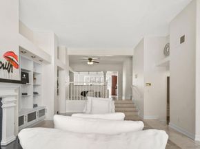 5117 Renaissance Ave D, San Diego CA 92122