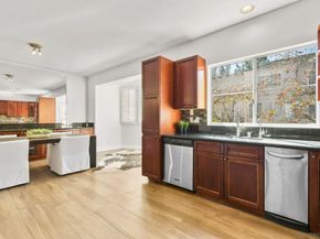 5117 Renaissance Ave D, San Diego CA 92122