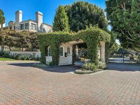 5117 Renaissance Ave D, San Diego CA 92122