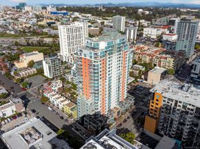 300 W Beech St 10, San Diego CA 92101