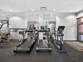 300 W Beech St 10, San Diego CA 92101