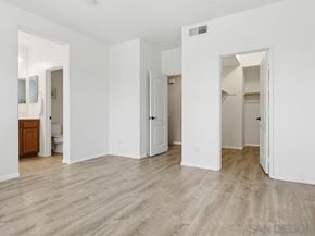 17059 Calle Trevino 5, San Diego CA 92127