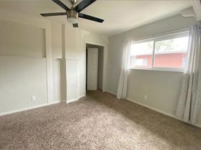 1060 E Washington Ave 5, Escondido CA 92025