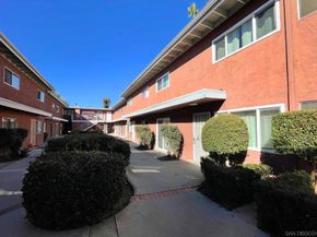 1060 E Washington Ave 5, Escondido CA 92025