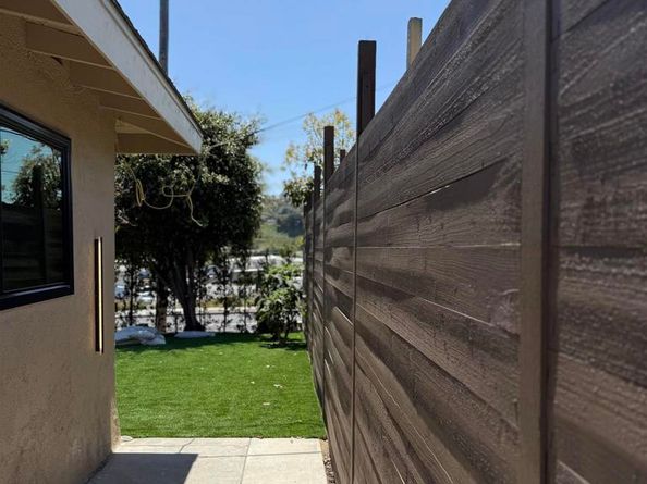 519 Camelot Dr, Oceanside CA 92054