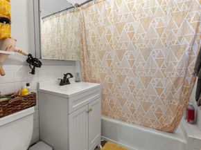 4830 Utah St, San Diego CA 92116