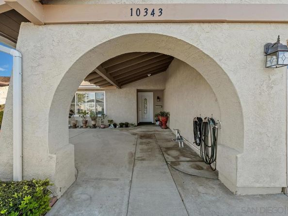 10343 Greenford Dr, San Diego CA 92126