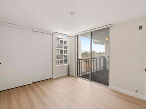 727 Sapphire St 301, San Diego CA 92109