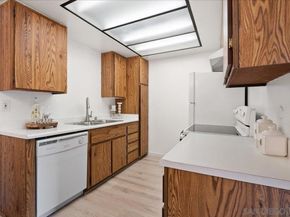 10296 Black Mountain Rd 220, San Diego CA 92126