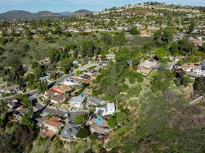 5606 Adobe Falls Pl, San Diego CA 92120