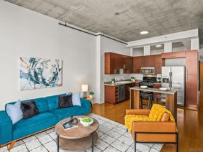 1025 Island 406, San Diego CA 92101