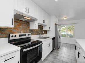 2388 Grand, San Diego CA 92109