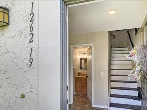 1262 River Glen Row 19, San Diego CA 92111