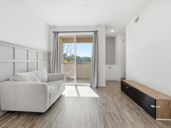 5300 Calle Rockfish 2, San Diego CA 92154