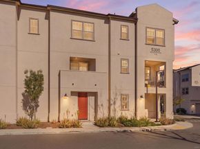 5300 Calle Rockfish 2, San Diego CA 92154
