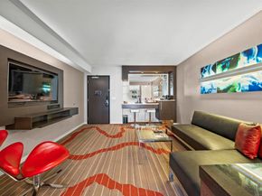 207 5th 950, San Diego CA 92101