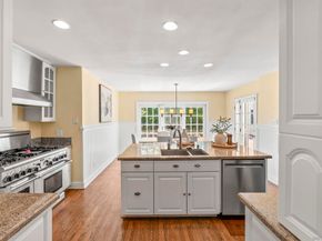 921 Court Way, San Diego CA 92103