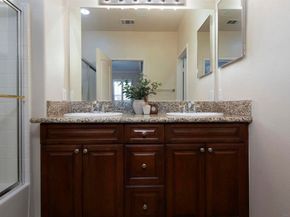 10910 Serafina Lane 52, San Diego CA 92128