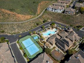 10910 Serafina Lane 52, San Diego CA 92128