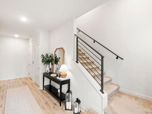 2049 Bravo Loop 5, Chula Vista CA 91915