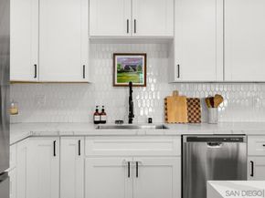 6969 Tower Street, La Mesa CA 91942