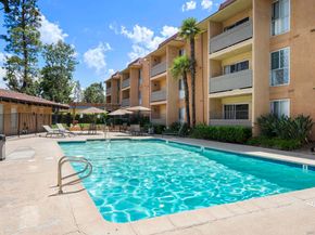 6955 Alvarado Rd 70, San Diego CA 92120