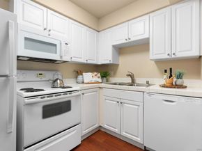 6955 Alvarado Rd 70, San Diego CA 92120